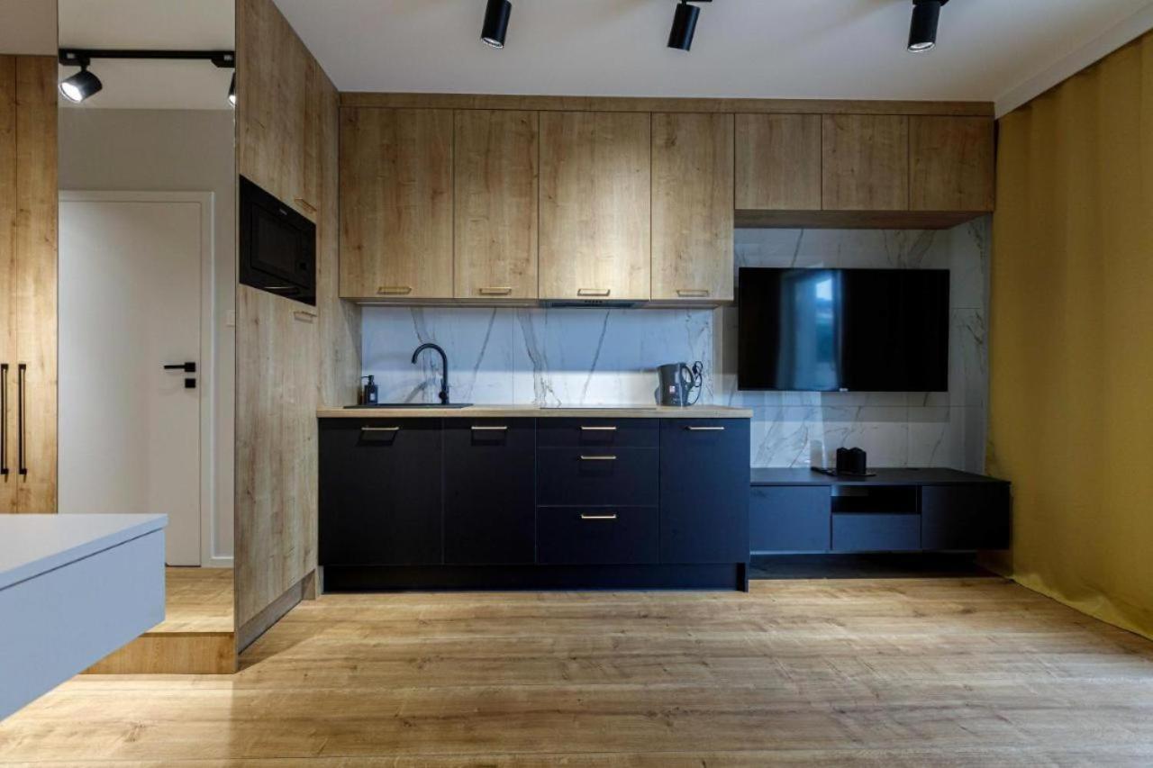 Urban Chic - Studio Apartment - Odra View&Witolda Wroclaw Luaran gambar